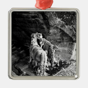 Triton, welche die Pferde der Sonne wässern Ornament Aus Metall