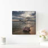 Tritonshorn-Muschel an Strand | St Augustine, Quadratische Wanduhr (Zuhause)