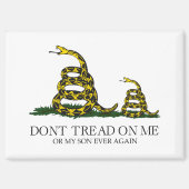 Tritt nicht auf mich oder meinen Sohn Gadsden-Flag Magnet (Vorderseite)