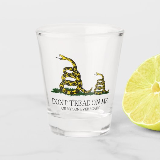 Tritt nicht auf mich oder meinen Sohn Gadsden-Flag Schnapsglas (Vorderseite)