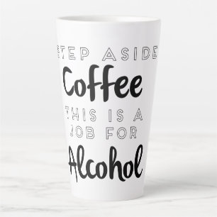 Tritt weg von Kaffee, das ist ein Job für Alkohol Milchtasse