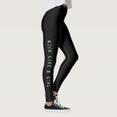Tritt wie Leggings eines Mädchens (Rechts)