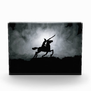Triumph der Nacht: Ritter im Nebel Fotoblock