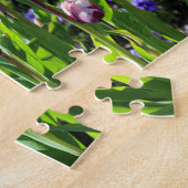 Triumph-Tulips mit der weißen und Lila Flammenflag Puzzle (Seite)