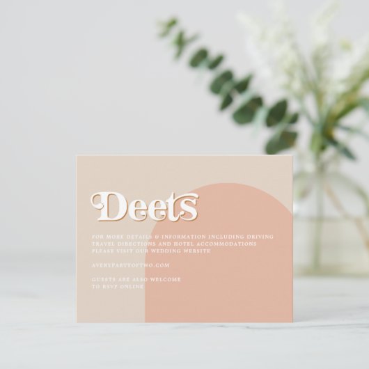 TRIXIE Blush Retro Arched Details Card der 70er Ja Einladung (Stehend Vorderseite)