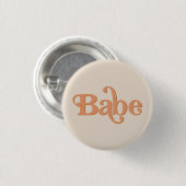 TRIXIE Retro 70's Das Party Bachelorette Babe Button (Vorne & Hinten)