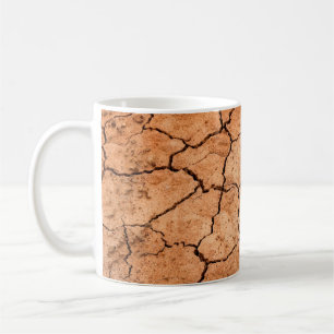 Trockenheit auf dem Boden der Erde Kaffeetasse