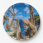 Trocknen der Netze am Strand Pappteller (Vorderseite)