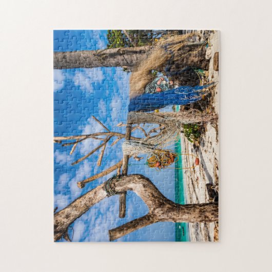 Trocknen der Netze am Strand Puzzle (Vertikal)