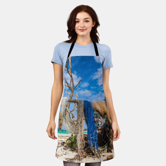 Trocknen der Netze am Strand Schürze (Getragen)