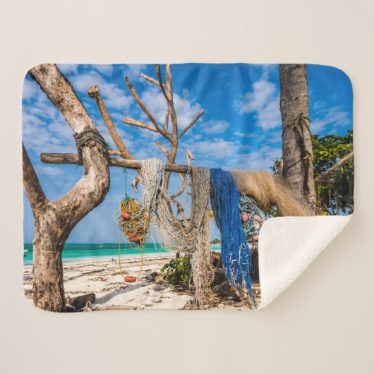 Trocknen der Netze am Strand Sherpadecke (Vorderseite (Horizontal))