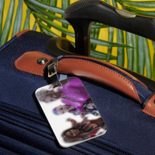 Trois Drôles de Dames Gepäckanhänger (Vorderseite Insitu 1)