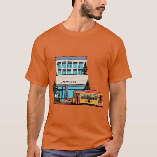 Trolley Passing Through Channelside in Tampa Activ T-Shirt (Vorderseite)