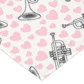 Trompete mit rosa Herzen, Brass Musiker Hochzeit Kurzer Tischläufer (Ecke)