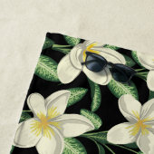 Tropennahtlose, weiße Blume, grünes Blatt Strandtuch (Beispiel)