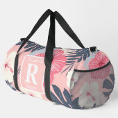 Tropenrosa Hibiskus personalisiert Monogramm Duffle Bag (Rechte Ecke)