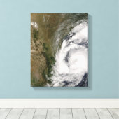 Tropensturm Dolly Leinwanddruck (Insitu (Holzboden))