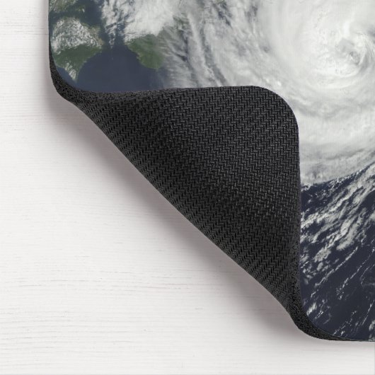 Tropensturm Krovanh Mousepad (Ecke)