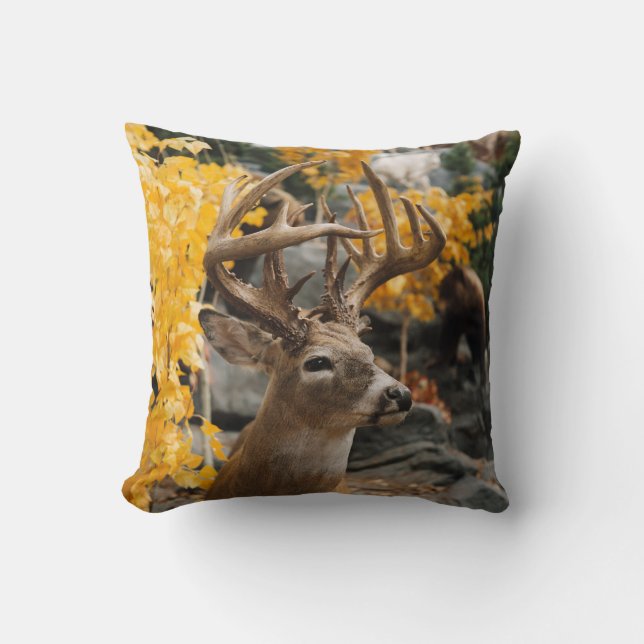 Trophy Deer Kissen (Vorderseite)