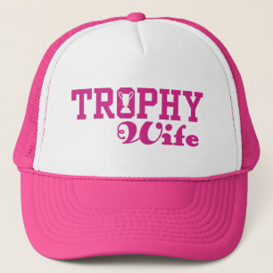 Trophy-Ehefrau Truckerkappe