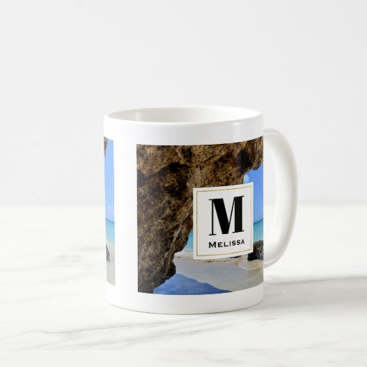 Tropical Beach Coast mit Big Rock Monogram Kaffeetasse (VorderseiteRechts)