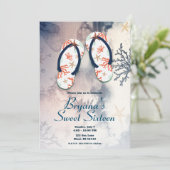 Tropical Beach Coral Flip Flops Sweet 16 Party Einladung (Stehend Vorderseite)