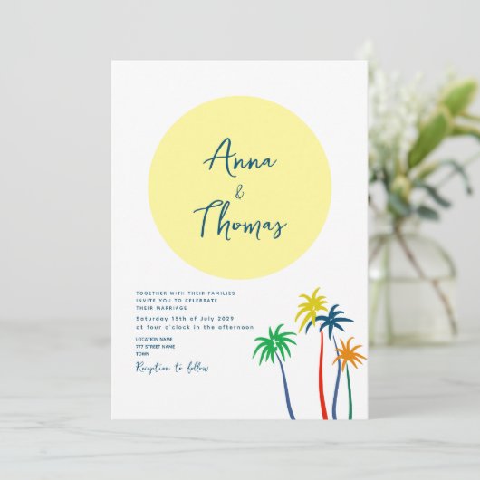 Tropical Beach Fun Wedding Einladung (Stehend Vorderseite)