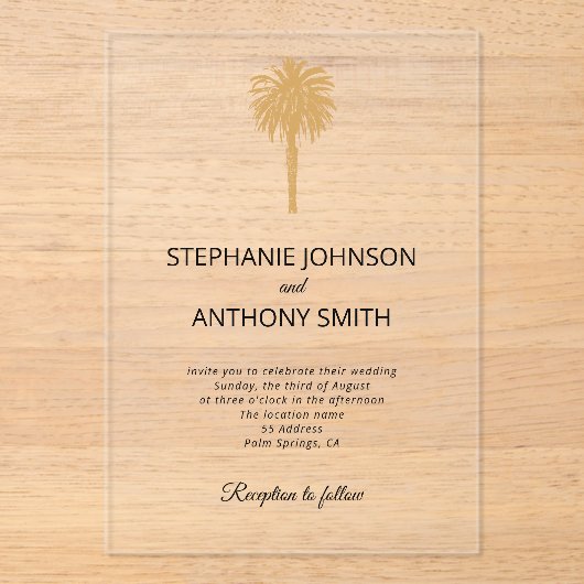Tropical Beach Gold Palm Tree Hochzeit in Urlaubso Acryleinladungen (Vorderseite)