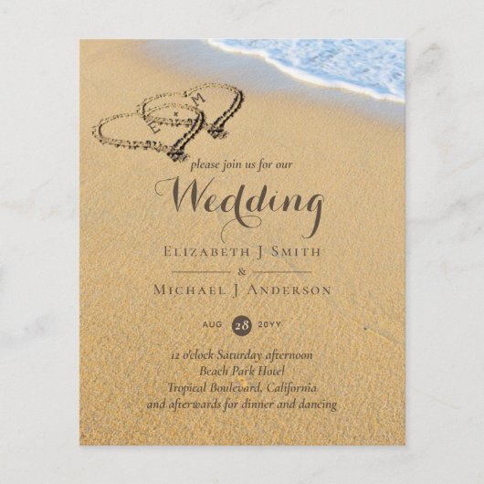 Tropical Beach Herzen in Sand Initials Wedding Inv (Vorderseite)