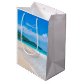Tropical Beach Landschaftlich Foto Geburtstag Mittlere Geschenktüte (Rückseite Schrägansicht)