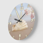 Tropical Beach, Seashell, Plumeria Große Wanduhr (Winkel)