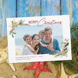 Tropical Beach Starfish Weihnachts-Foto Feiertagskarte<br><div class="desc">Diese tropische Weihnachtskarte für den Strand ist mit einer in 2 Ecken gerahmten Fotovorlage ausgestattet,  die mit Seestern,  Heiligen Blätter,  Beeren und Kiefernholz geschmückt ist und mit einer modernen Schrift für den Gruß versehen ist.</div>