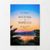 Tropical Beach Sunset String Lights Wedding Foto Dreifach Gefaltete Einladung (Cover)