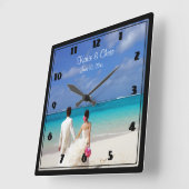 Tropical Beach Themed Wedple Quadratische Wanduhr (Winkel)