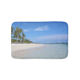 Tropical Beach Themed White Sand am Strand von Kan Badematte