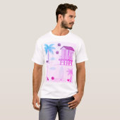Tropical Beach Vibes: Surfbretter, Palmen und Coco T-Shirt (Vorne ganz)