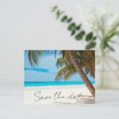Tropical Beach Wedding Save the Date Ankündigungspostkarte (Stehend Vorderseite)