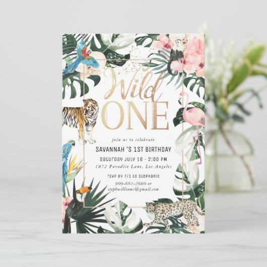 Tropical Chic | Gold Wild One Birthday Party Einladung (Stehend Vorderseite)