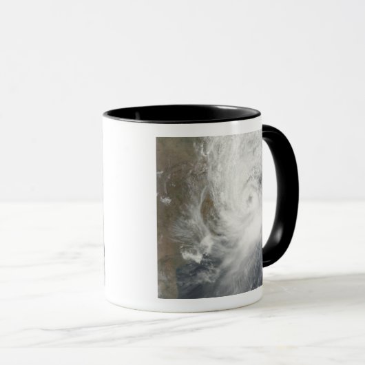 Tropical Cyclone Aila Tasse (VorderseiteRechts)