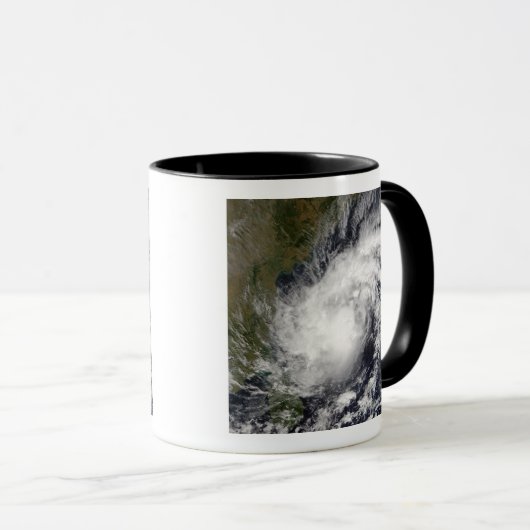 Tropical Cyclone Baaz Tasse (VorderseiteRechts)