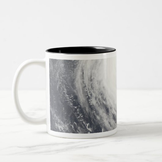 Tropical Cyclone Carina Zweifarbige Tasse (Links)