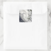Tropical Cyclone Fanele über Madagaskar Quadratischer Aufkleber (Tasche)