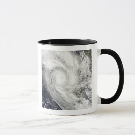 Tropical Cyclone Fanele über Madagaskar Tasse (Rechts)