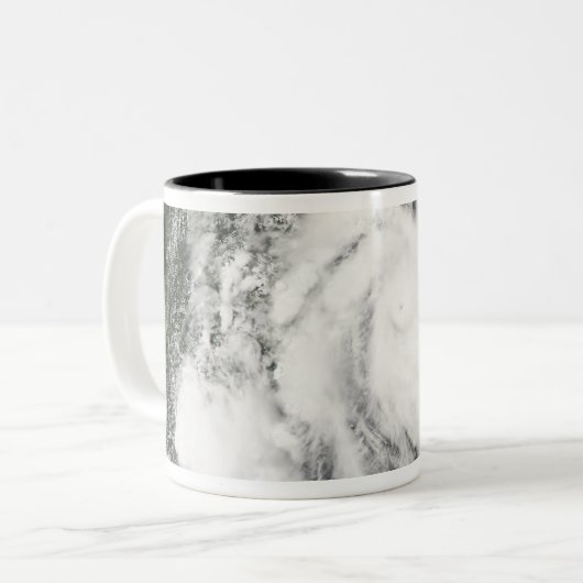 Tropical Cyclone Jokwe Zweifarbige Tasse (Vorderseite Links)