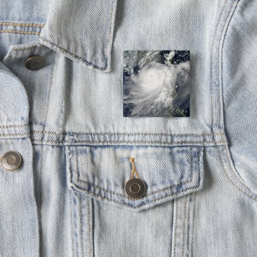 Tropical Cyclone Linfa Button (Beispiel)