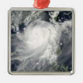 Tropical Cyclone Linfa Ornament Aus Metall (Vorne)