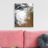 Tropical Cyclone Magda kommt an Land in Australien Leinwanddruck (Insitu (Wohnzimmer))