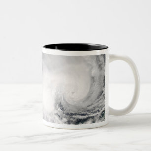 Tropical Cyclone Nicholas aus Australien Zweifarbige Tasse