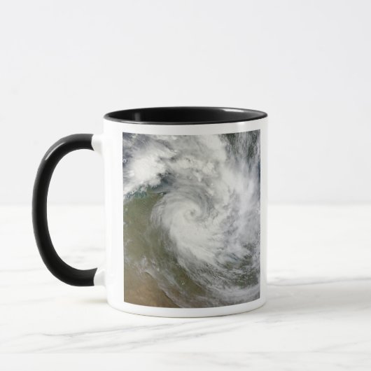 Tropical Cyclone Paul über Australien Tasse (Links)