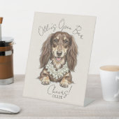 Tropical Dachshund Wedding Drinks On Me Sockelschild (In SItu)